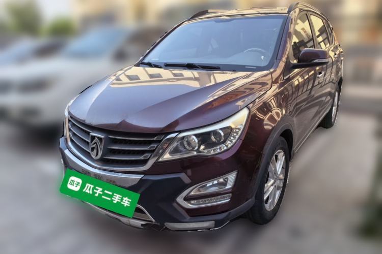 Baojun 560 2015 1.8L Manual Elite Edition с пробегом Guazi used car, China used car export, Used car for sale, Used cars, Cheapest cars for sale
