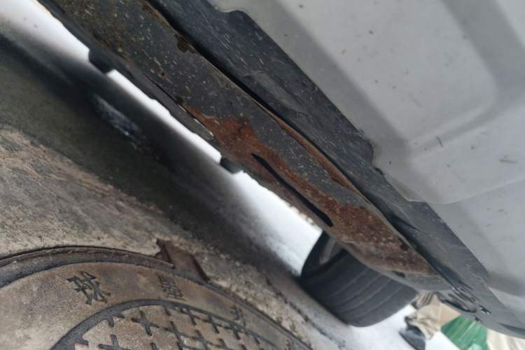 Used Baojun 560 2015 1.8L manual Comfort trim level Chassis Front