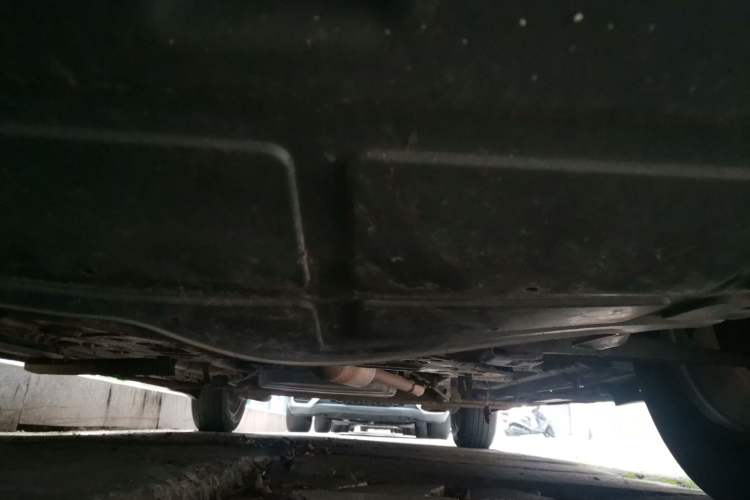 Used Baojun 560 2015 1.8L manual luxury version Chassis Front