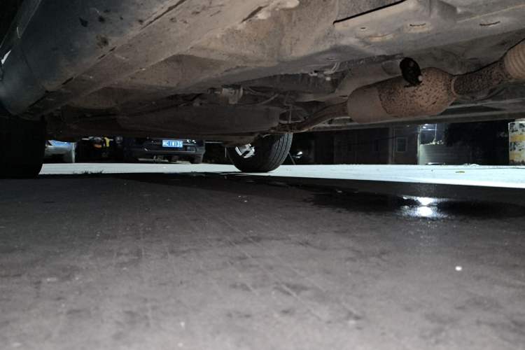 Used Baojun 560 2015 1.8L manual luxury version Chassis Front Right
