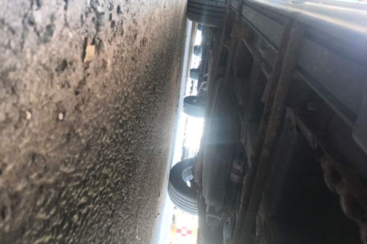 Used Baojun 560 2015 1.8L manual luxury version Chassis Front Right