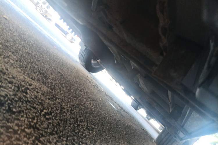 Used Baojun 560 2015 1.8L manual luxury version Chassis Rear Right