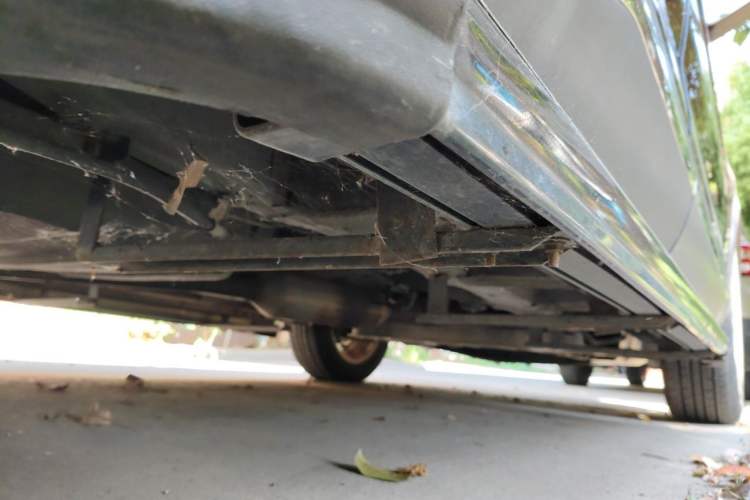 Used Baojun 560 2015 1.8L manual Comfort trim level Chassis Rear Right
