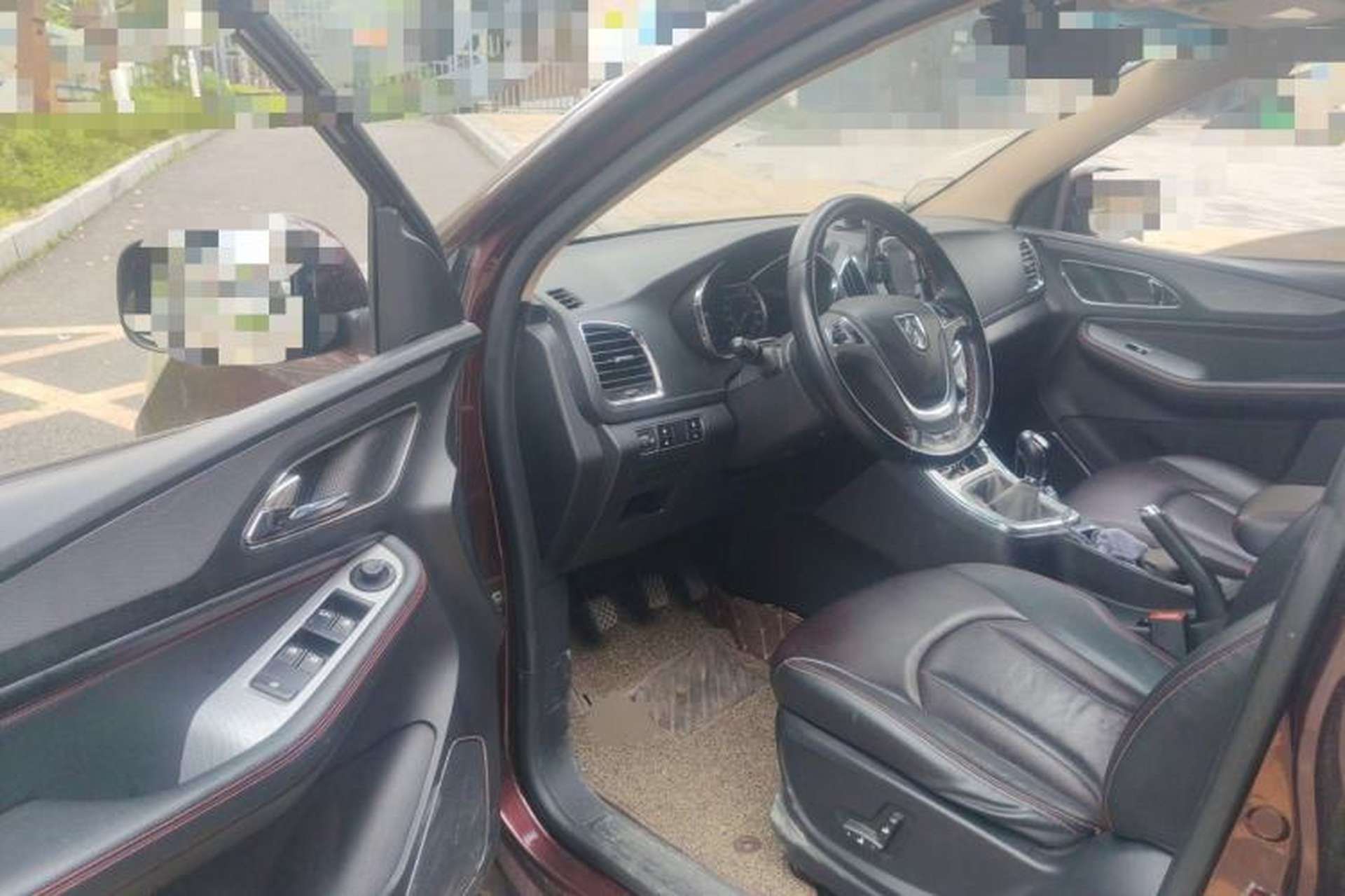 Used Baojun 560 2015 1.8L manual luxury version Driver Seat