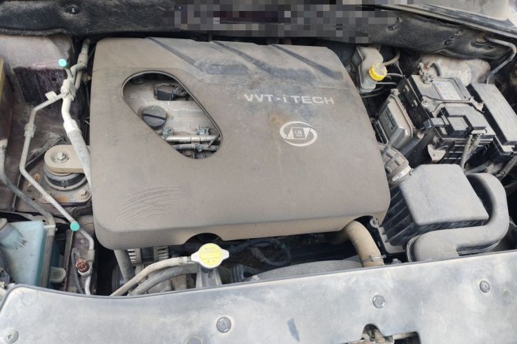 Used Baojun 560 2015 1.8L Manual Elite Edition Engine Bay