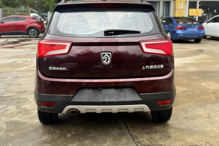 Used Baojun 560 2015 1.8L manual luxury version Exterior 3