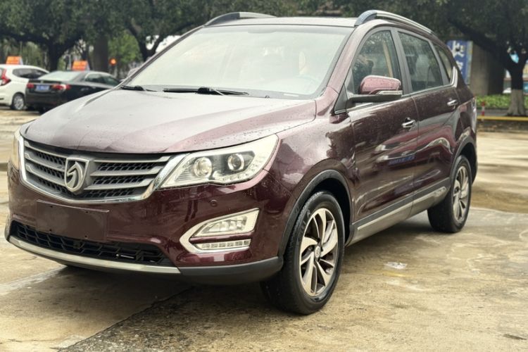 Used Baojun 560 2015 1.8L manual luxury version Exterior 5