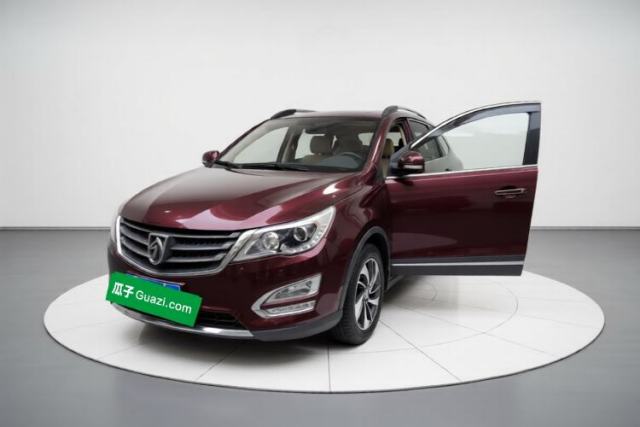 Używany Baojun 560 2015 1.8L manual luxury version