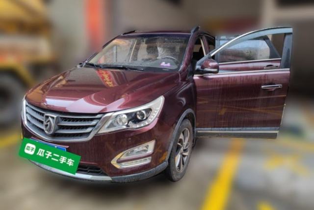 Used Baojun 560 2015 1.8L manual luxury version
