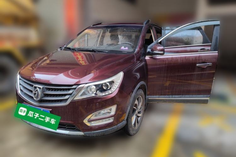 Used Baojun 560 2015 1.8L manual luxury version Guazi used car, China used car export, Used car for sale, Used cars, Cheapest cars for sale