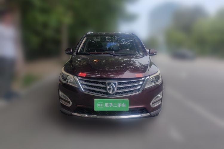 Used Baojun 560 2015 1.8L Manual Elite Edition Front