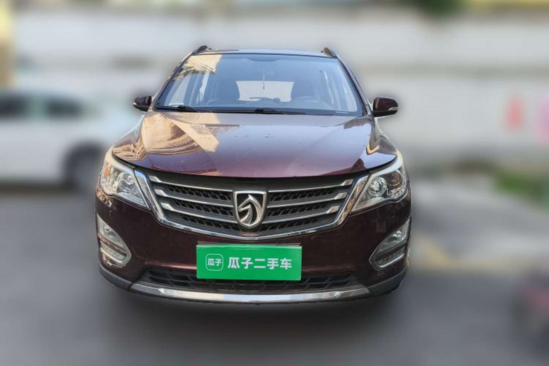Used Baojun 560 2015 1.8L manual luxury version Front