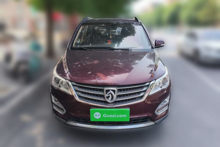Used Baojun 560 2015 1.8L Manual Elite Edition Front
