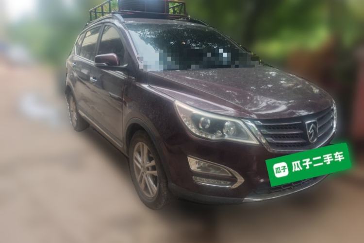 Used Baojun 560 2015 1.8L Manual Elite Edition Front Right 45 Deg