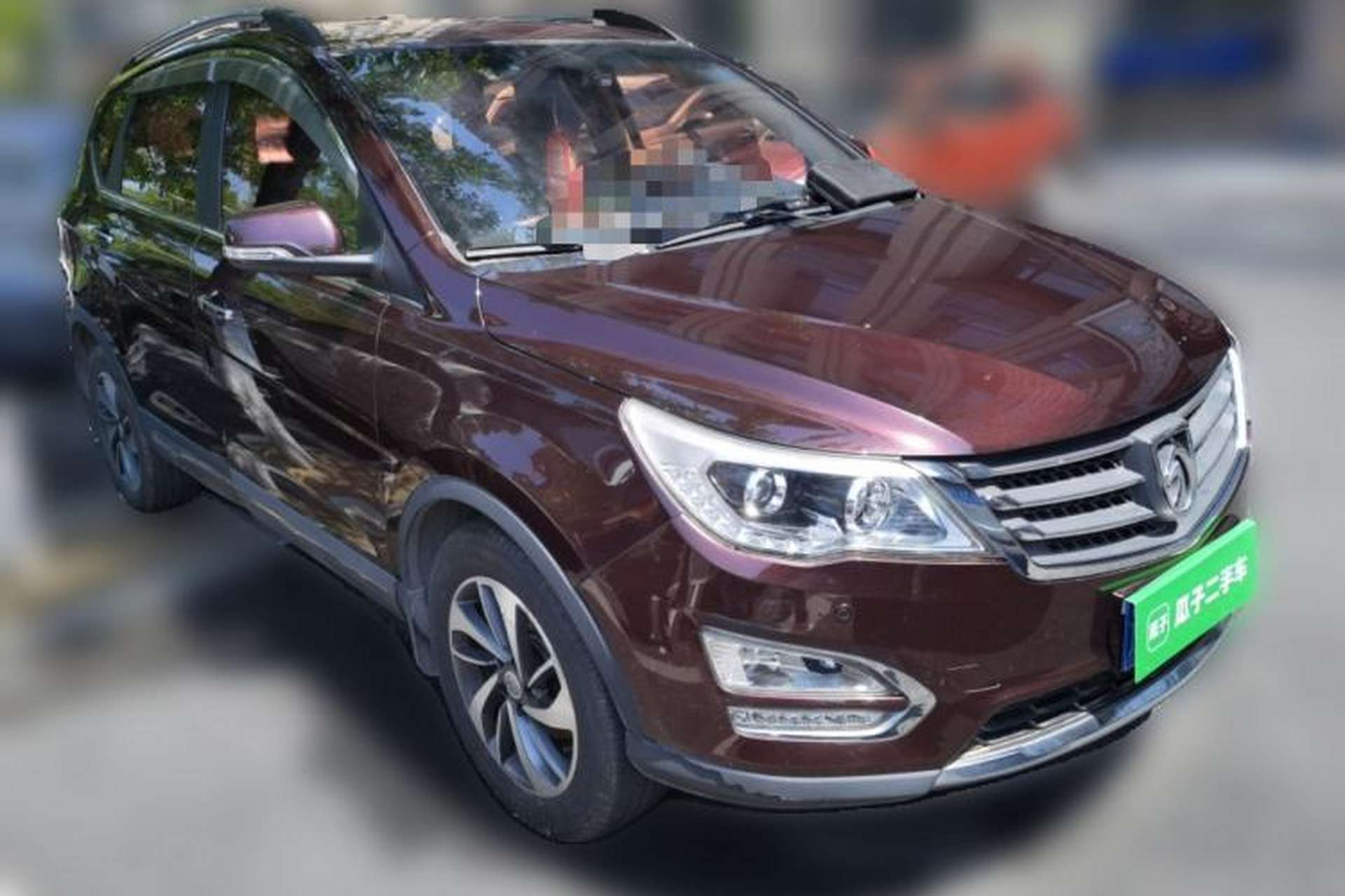 Used Baojun 560 2015 1.8L manual luxury version Front Right 45 Deg