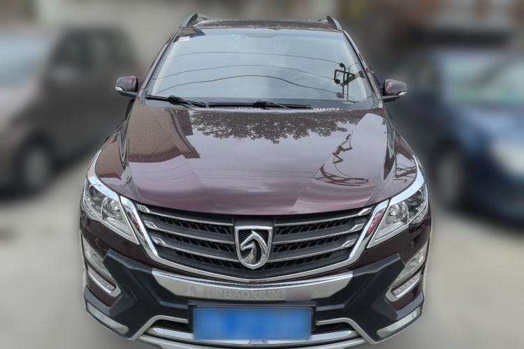 Used Baojun 560 2015 1.8L manual luxury version Front