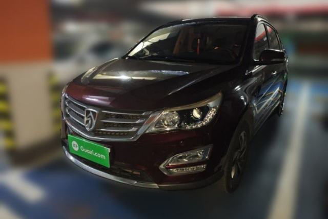 Used Baojun 560 2015 1.8L manual luxury version