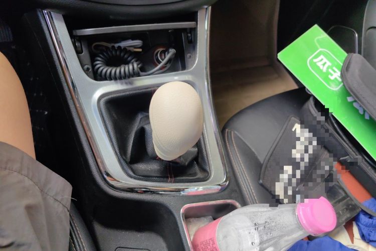 Used Baojun 560 2015 1.8L Manual Elite Edition Gear Lever