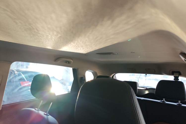 Used Baojun 560 2015 1.8L Manual Elite Edition Headliner