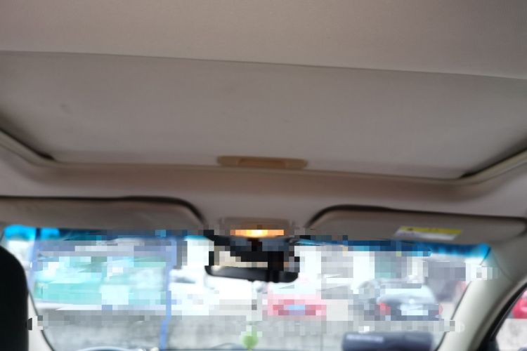Used Baojun 560 2015 1.8L manual luxury version Headliner