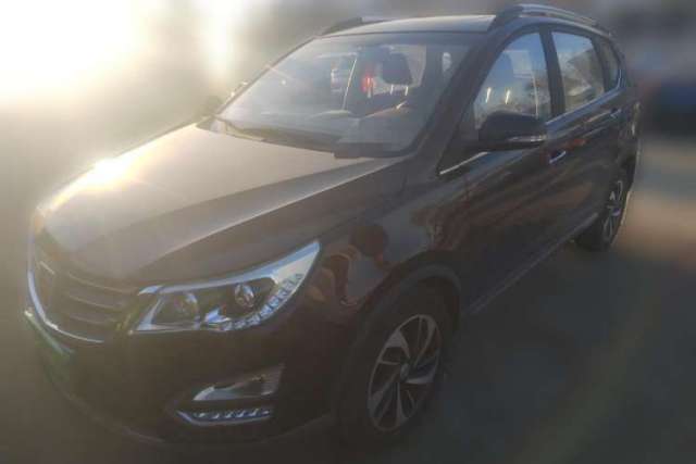 Used Baojun 560 2015 1.8L manual luxury version