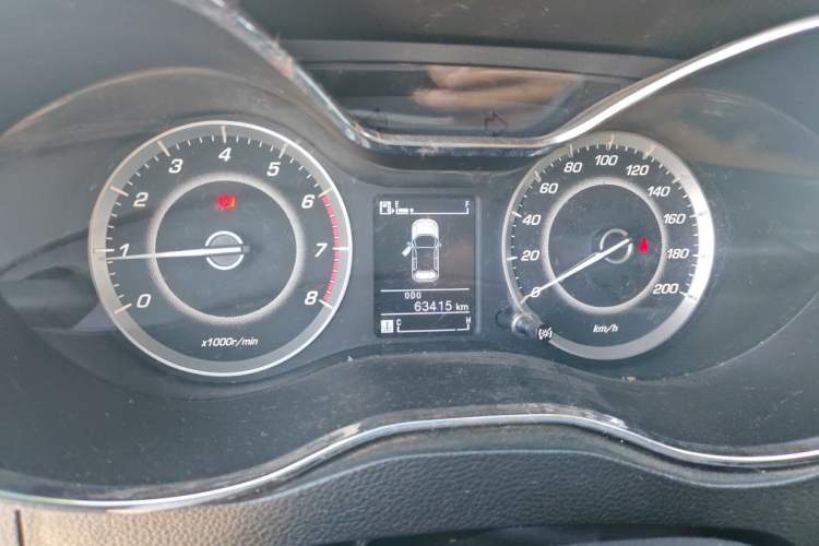 Used Baojun 560 2015 1.8L Manual Elite Edition Instrument Cluster