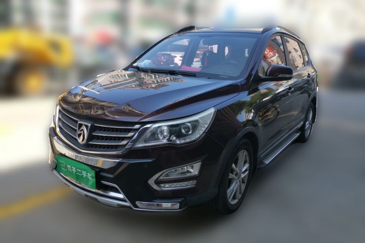 Used Baojun 560 2015 1.8L manual Comfort trim level Guazi used car, China used car export, Used car for sale, Used  cars, Cheapest cars for sale