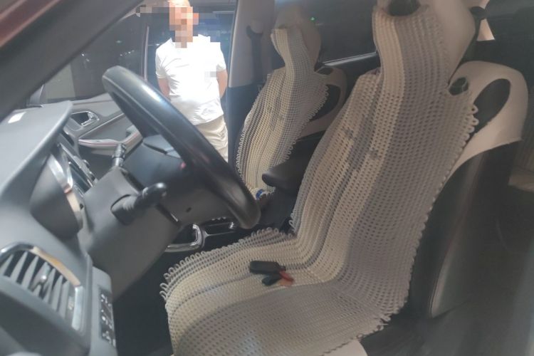 Used Baojun 560 2015 1.8L manual luxury version Left Front Seat