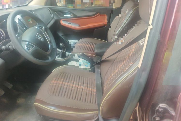 Used Baojun 560 2015 1.8L Manual Elite Edition Left Front Seat