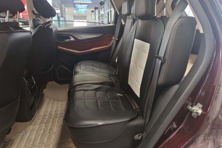 Used Baojun 560 2015 1.8L Manual Elite Edition Left Rear Seat
