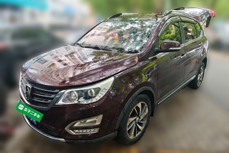 Used Baojun 560 2015 1.8L manual luxury version Guazi used car, China used car export, Used car for sale, Used cars, Cheapest cars for sale