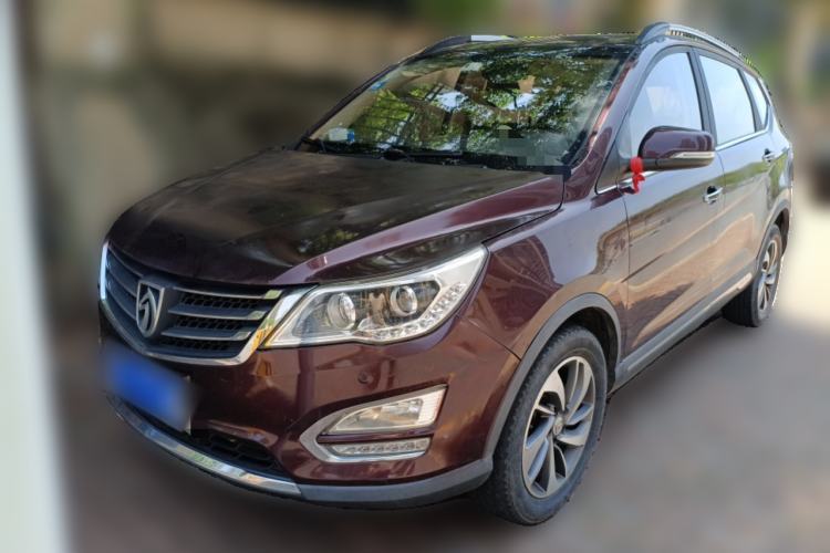 Used Baojun 560 2015 1.8L manual luxury version Guazi used car, China used car export, Used car for sale, Used Baojun cars, Cheapest cars for sale
