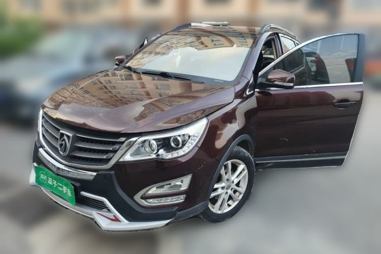 Used Baojun 560 2015 1.8L manual Comfort trim level Guazi used car, China used car export, Used car for sale, Used  cars, Cheapest cars for sale