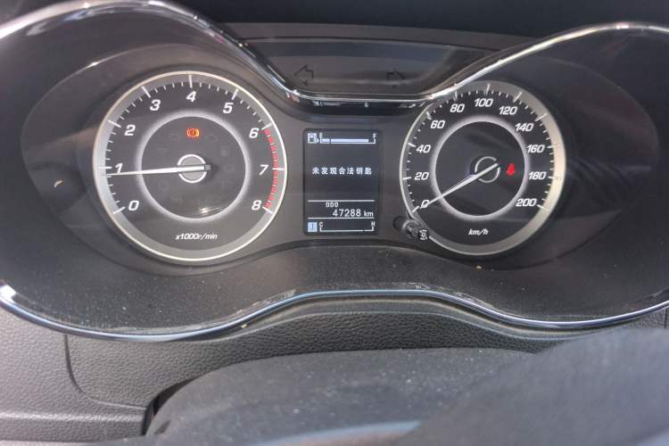 Used Baojun 560 2015 1.8L manual luxury version Odometer Close Up
