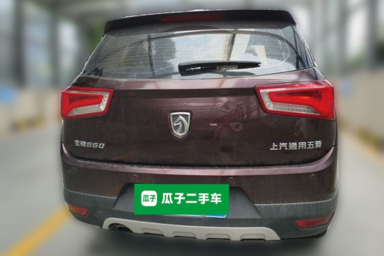 Used Baojun 560 2015 1.8L manual luxury version Rear