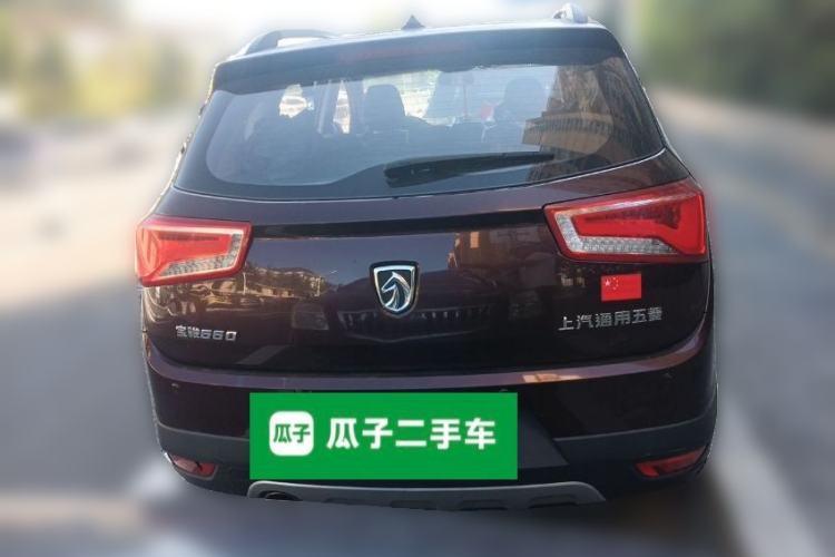 Used Baojun 560 2015 1.8L manual luxury version Rear