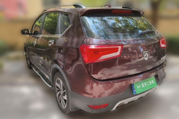 Used Baojun 560 2015 1.8L manual luxury version Rear Left 45 Deg