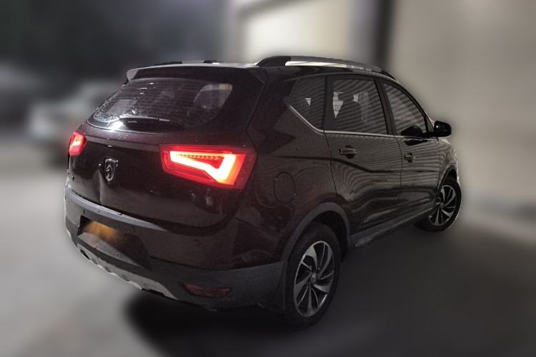 Used Baojun 560 2015 1.8L manual luxury version Rear Right 45 Deg