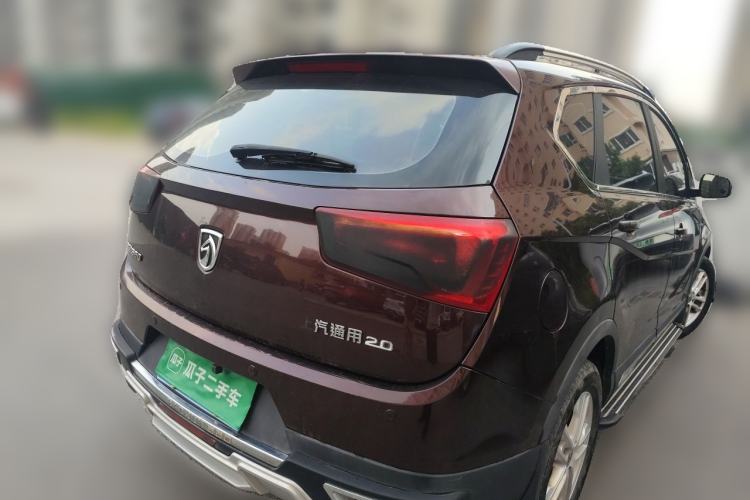 Used Baojun 560 2015 1.8L manual Comfort trim level Rear Right 45 Deg