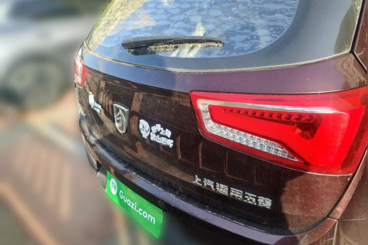 Used Baojun 560 2015 1.8L manual Comfort trim level Rear