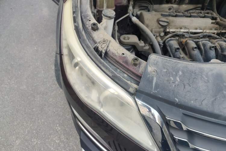 Used Baojun 560 2015 1.8L manual Comfort trim level Right Front Headlight