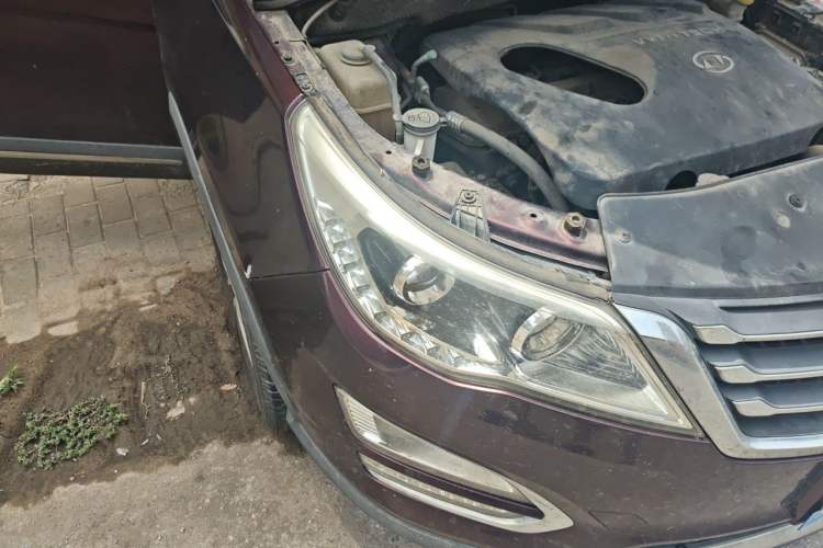 Used Baojun 560 2015 1.8L Manual Elite Edition Right Front Headlight