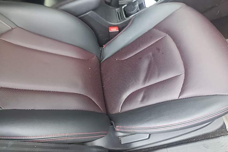 Used Baojun 560 2015 1.8L manual luxury version Right Front Seat