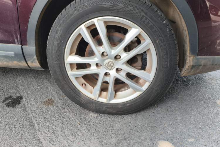 Used Baojun 560 2015 1.8L Manual Elite Edition Right Front Wheel Hub