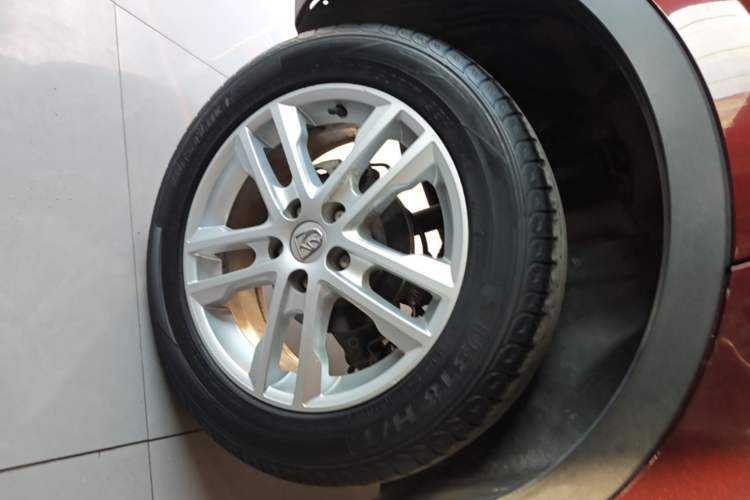 Used Baojun 560 2015 1.8L Manual Elite Edition Right Rear Wheel Hub