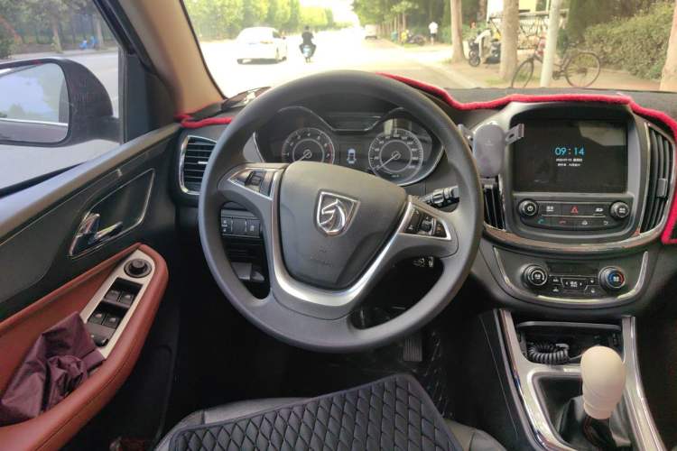Used Baojun 560 2015 1.8L Manual Elite Edition Steering Wheel