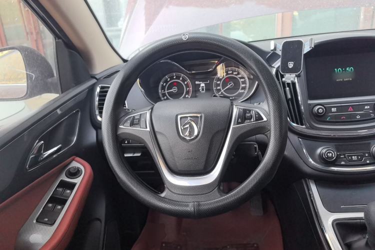 Used Baojun 560 2015 1.8L Manual Elite Edition Steering Wheel