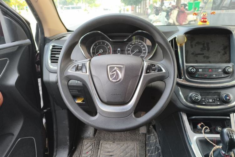 Used Baojun 560 2015 1.8L Manual Elite Edition Steering Wheel