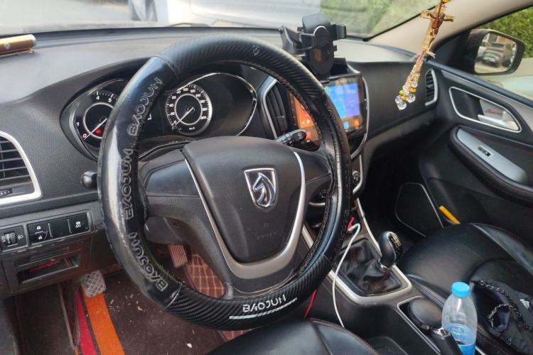 Used Baojun 560 2015 1.8L manual Comfort trim level Steering Wheel