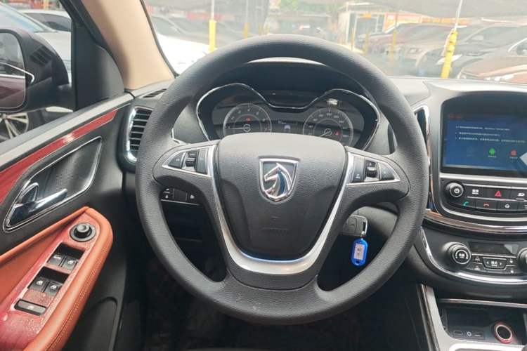 Used Baojun 560 2015 1.8L Manual Elite Edition Steering Wheel